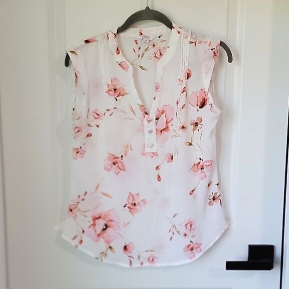 Zenana Women & Plus Relaxed Fit Scoop Neck Sleeveless Round Hem Blouse Tank Top